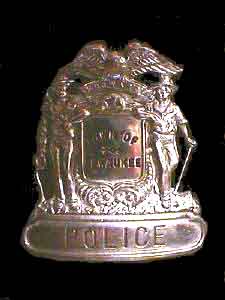 Wisconsin Town of Pewaukee Hat Badge