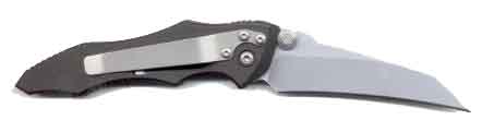 Microtech Kestrel